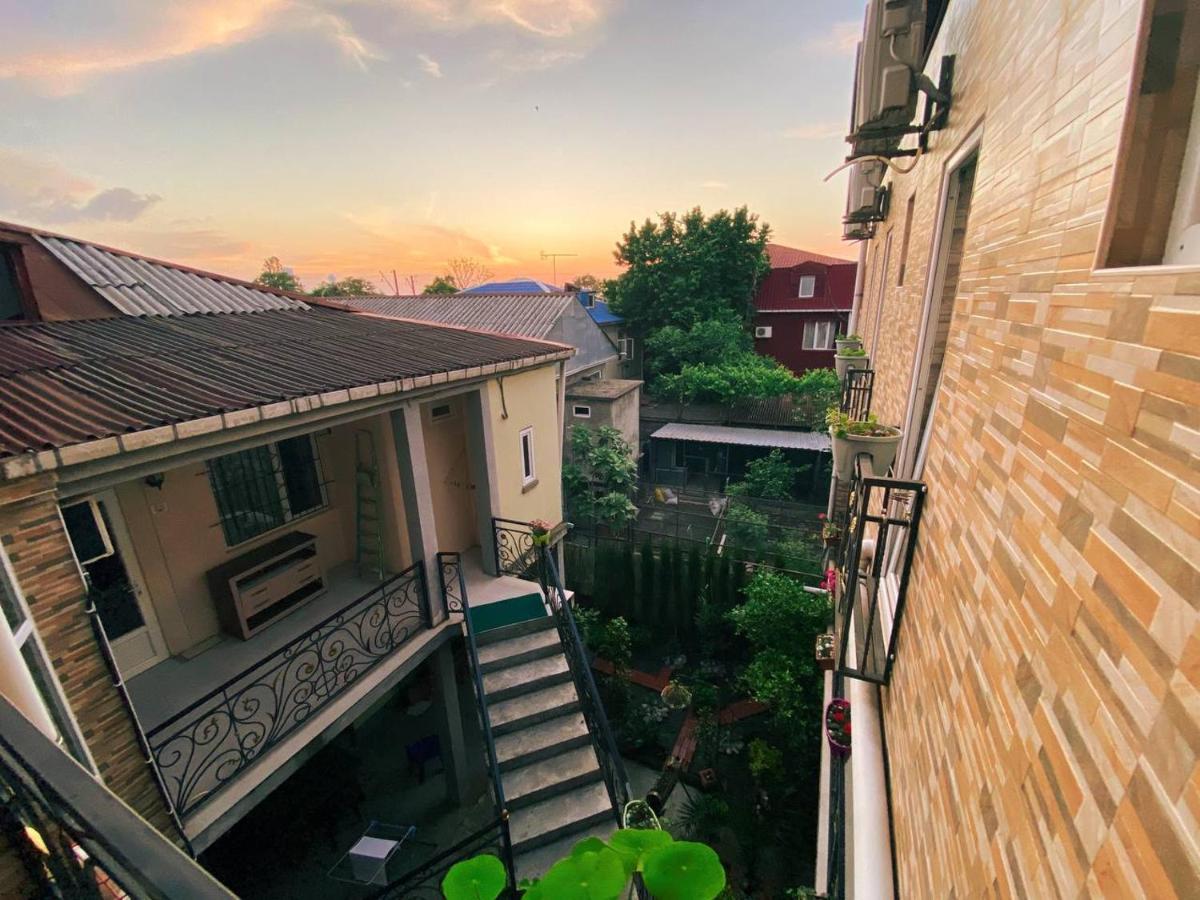 Guest House Ocean Force Batumi Exterior foto