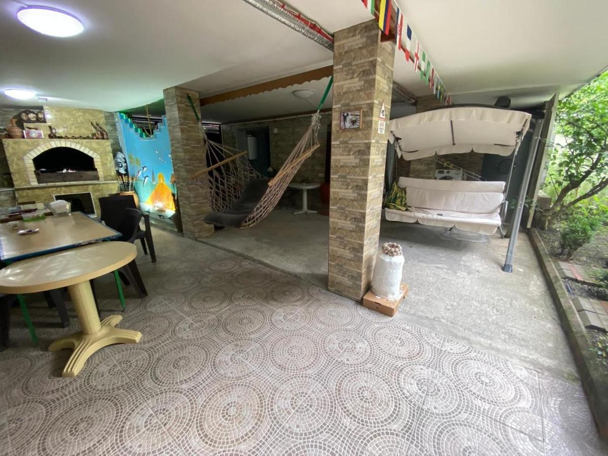 Guest House Ocean Force Batumi Exterior foto